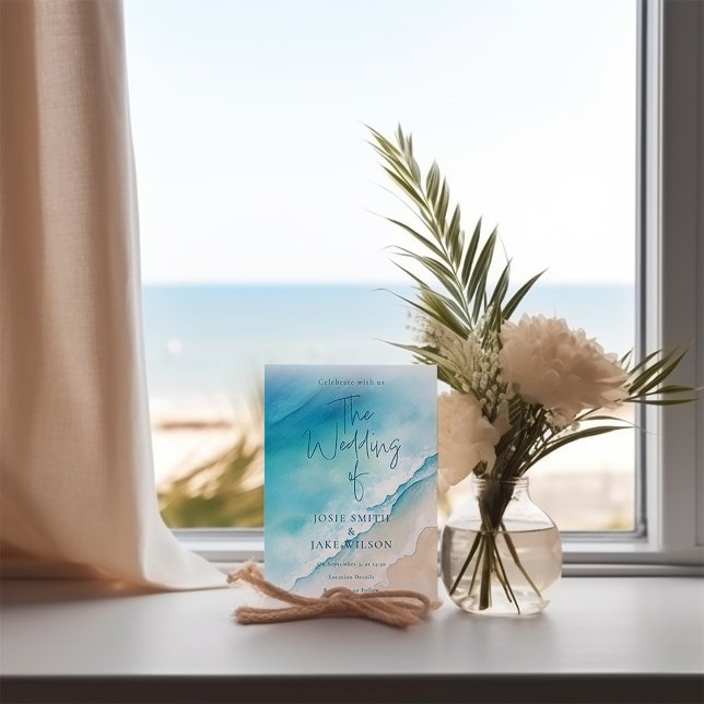 Convite Casamento de serene Blue Ocean Beach (Captivating watercolor blue ocean and white sand beach wedding invitation. )
