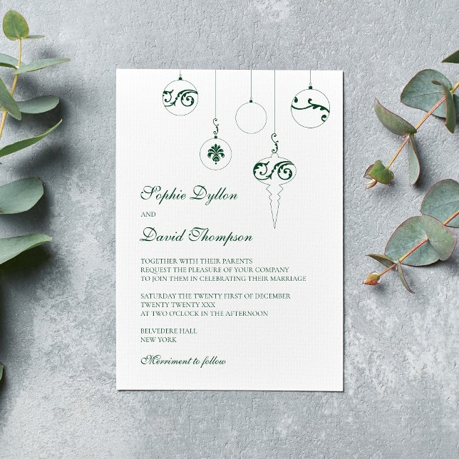 Convite Casamento dos ornamentos de natal verde do inverno (Winter Wedding Christmas Baubles Wedding Invitation - Pine Green)