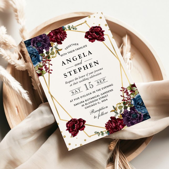 Convite Casamento Dourado das Flores de inverno Vermelhas  (Criador carregado)