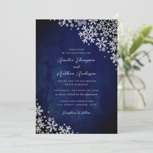 Convite Casamento Elegante com Floco de Neve Azul-Navy (Em pé/Frente)