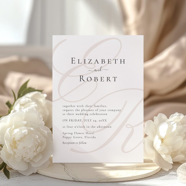 Convite Casamento Elegante Minimalista do Monograma de Bei (Elegant Minimalist Beige Monogram Wedding Invitation with white peonies)