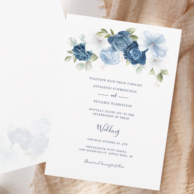 Convite Casamento Floral Azul Dusty, Script Elegante (Elegant Script Dusty Blue Floral Wedding Invitation)
