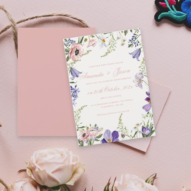 Convite Casamento Floral Azul Púrpura Pêssego Bonito Elega (Elegant Pretty Peach Purple Blue Floral Wedding Invitation)