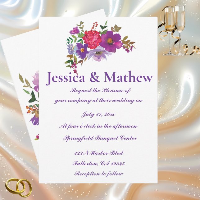 Convite Casamento Floral de Flor Elegante Branco e Roxo (Criador carregado)