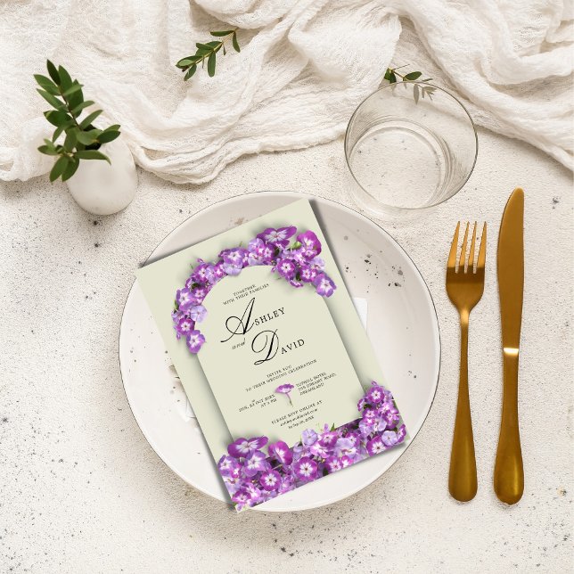 Convite Casamento Floral do Arco Lilac Purple Solo Moderno (Criador carregado)