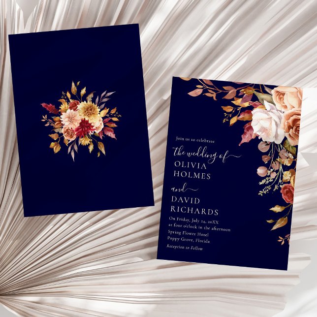 Convite Casamento Floral Moderno Boho Azul Marinho Laranja (Modern Boho Navy Blue Burnt Orange Floral Wedding Invitation on a sunny neutral dry palm leaf.)