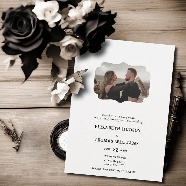 Convite Casamento Formal de Fotos do Country Western Black (country western black white wedding invitation vintage photo frame formal elegant modern ranch barn )