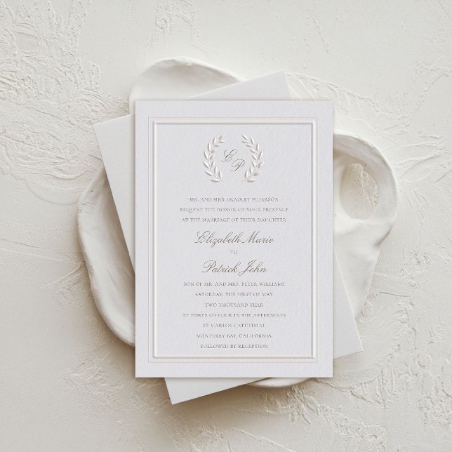 Convite Casamento Formal De Laurel Wreath Crest Clássico (formal traditional wedding invitation laurel crest monograms double frame ivory cream faux embossed)