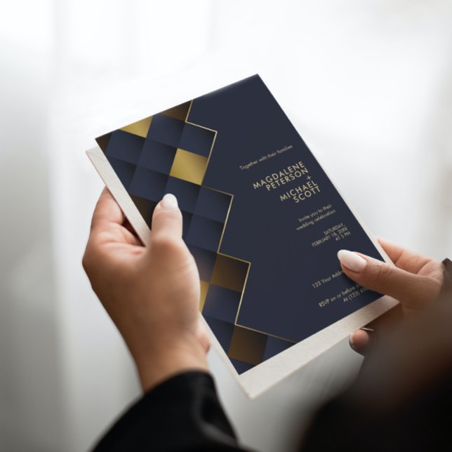 Convite Casamento Geométrico Azul e Dourado do marinho (Criador carregado)