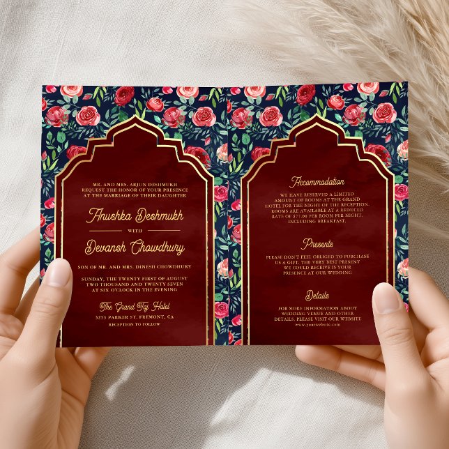 Convite Casamento Indiano de Rosas Vermelhas em Azul Naval (Criador carregado)