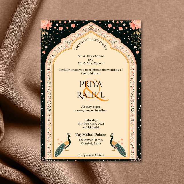 Convite Casamento Índio de Peacocks Florais Elegante Vinta (indian door arch with two peacocks wedding invitation)