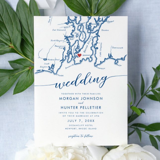 Convite Casamento Mínimo de Mapa Moderno da Ilha Rhode (Newport Rhode Island Wedding Invitation with a minimal modern elegant map design in navy blue )