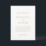 Convite Casamento Moderno Simples e Dourado<br><div class="desc">Um convite de casamento de ouro falso e elegante com um design simples e mínimo. Um layout clássico com seus nomes em letras grandes para uma reviravolta moderna para este convite estilo tradicional. Este convite de casamento é perfeito para um casamento formal.</div>