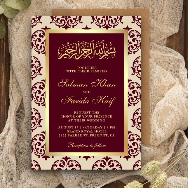 Convite Casamento Muçulmano Faux Gold Foil Burgundy Damask (Criador carregado)