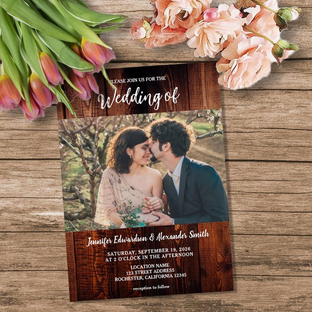 Convite Casamento no campo com madeira de celeiro rústico  (Rustic barn wood photo country wedding invitation. You can add your own photo and text.)