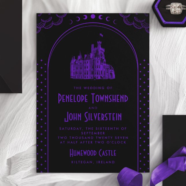 Convite Casamento no Castelo Preto Roxo Art Déco Gótico (Gothic Art Deco Purple Black Castle Wedding Invitation)