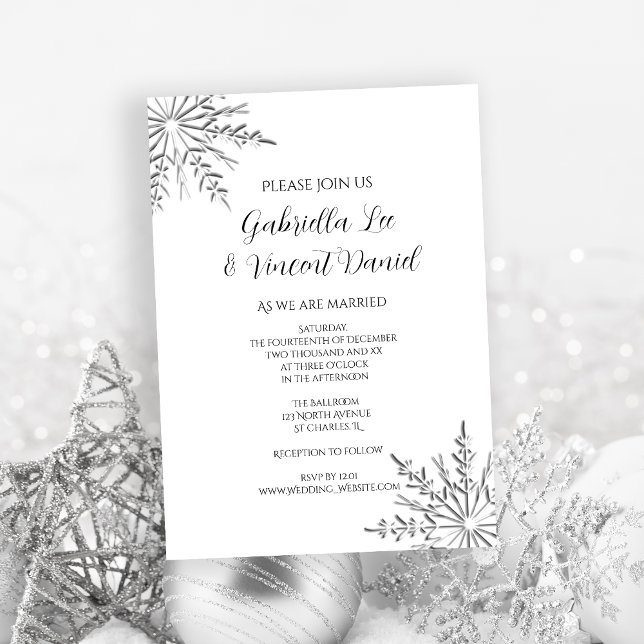 Convite Casamento no inverno de flocos de neve (Set a wintery tone for your marriage with the elegant Snowflakes Winter Wedding Invitation.)