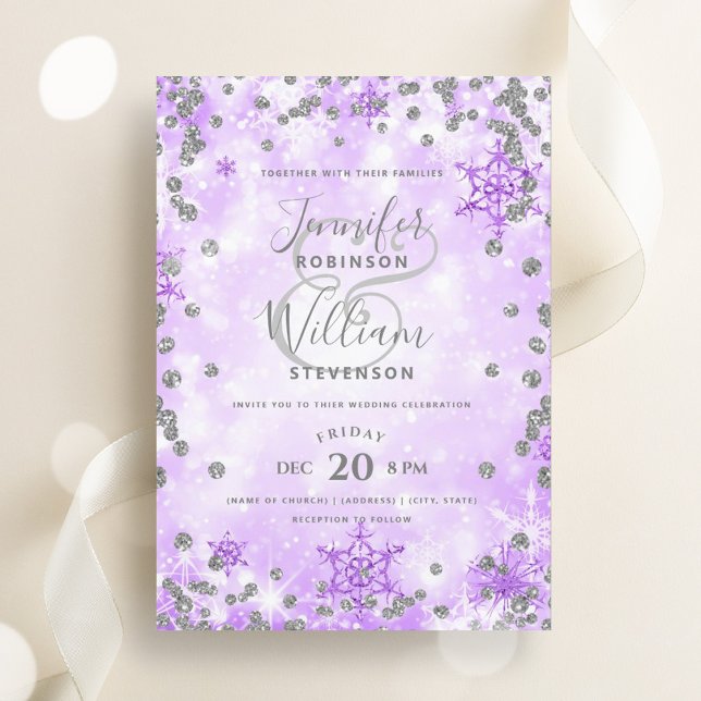 Convite Casamento no inverno Elegante de Grelha Púrpura de (Festive Silver Purple Glam Elegant Winter Wedding Invitation)