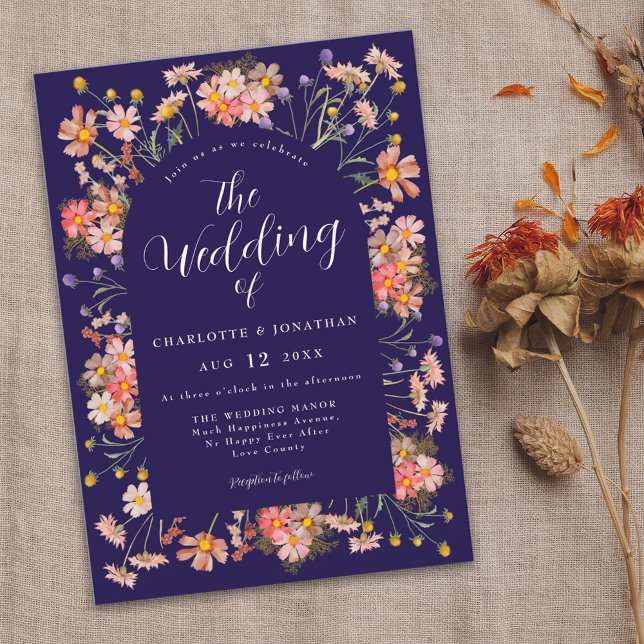 Convite Casamento outono Boho Chic Floral Arch (Elegant boho rustic floral navy blue fall wedding invitation Modern script watercolor wild flowers )