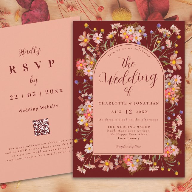 Convite Casamento outono Dark Terracotta de Arch de Flor S (Wildflower boho arch dark terracotta fall wedding invitation with elegant script)