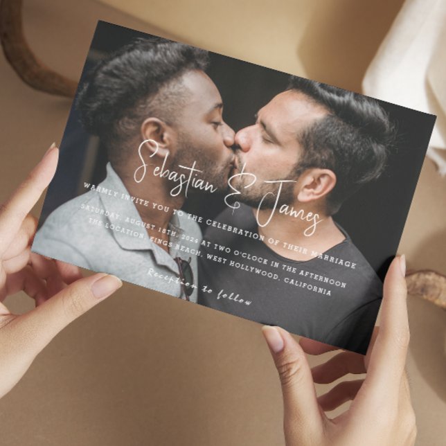 Convite Casamento personalizado de Gay de fotos modernas e (Personalized Modern and Stylish Photo Gay Wedding Invitations from Ricaso. Simplistic typography)