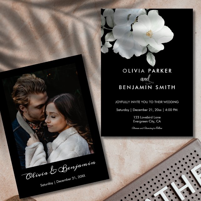 Convite Casamento Preto Moderno de Foto Floral Branco Eleg (White Elegant Floral Photo Modern Black Wedding Invitation)