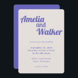 Convite Casamento Púrpura Perfeito de Retro Delight<br><div class="desc">Apresentando nosso design de convite para casamento "Retro Delight", onde a simplicidade encontra charme de vintage. Esta design é uma mistura harmoniosa de minimalismo moderno e elementos nostálgicos, criando uma experiência visual única para o seu dia especial. O design apresenta um roxo perfeito que traz um pop de cor vibrante,...</div>
