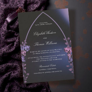 Convite Casamento Romântico com Arco Gótico Roxo Escuro e 