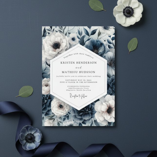 Convite Casamento Romântico e Sombrio com Floral Navy (Criador carregado)