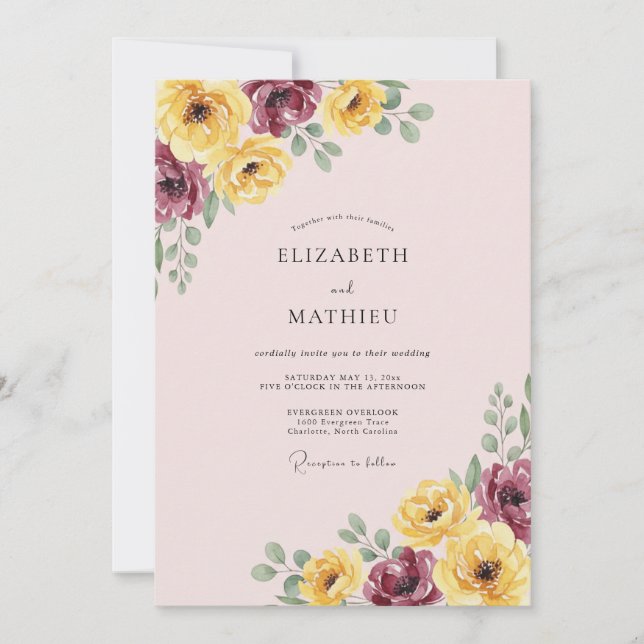 Convite Casamento Romântico Florido em Borgonha e Amarelo (Frente)