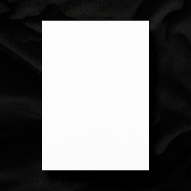 Convite Casamento Semibrilho de 5" x 7" com Vazio simples (Plain white 5"x7" wedding invitation on a black background)