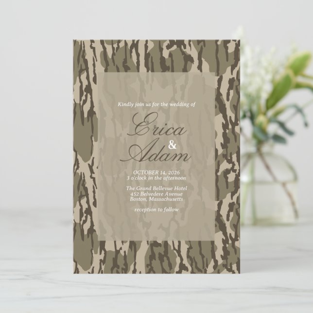 Convite Casamento Temático de Caça Camuflado Bottom Lands (Em pé/Frente)