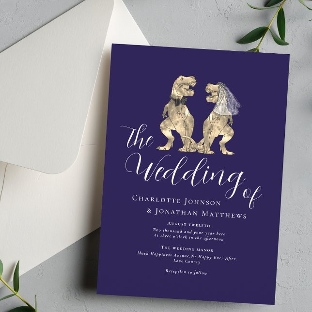 Convite Casamento Temático de Dinossauros Azul-Navy e Bran (Dinosaur theme wedding navy blue and white elegant script fun T-Rex dino bride and groom)