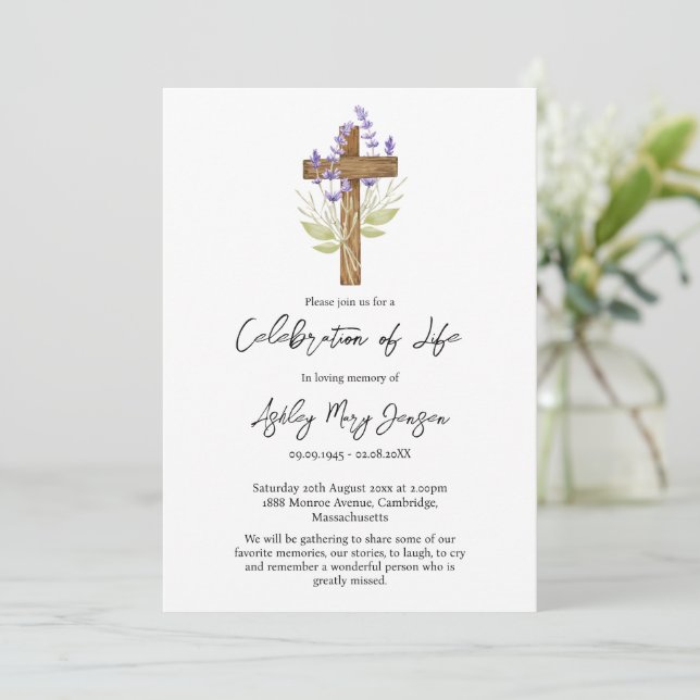 Convite Celebração da Vida Funeral Cruz de Lavanda (Em pé/Frente)