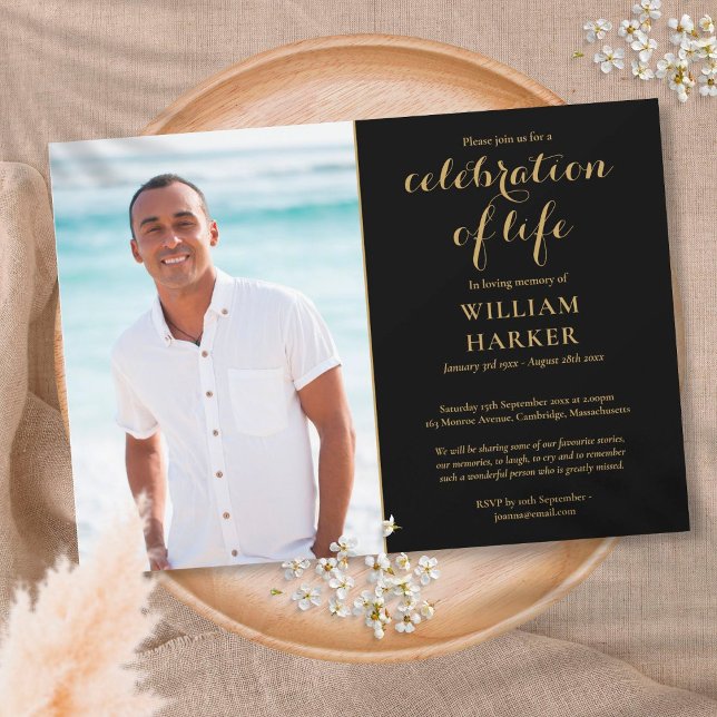 Convite Celebração da Vida Preto e Dourado Foto de Funeral (Criador carregado)