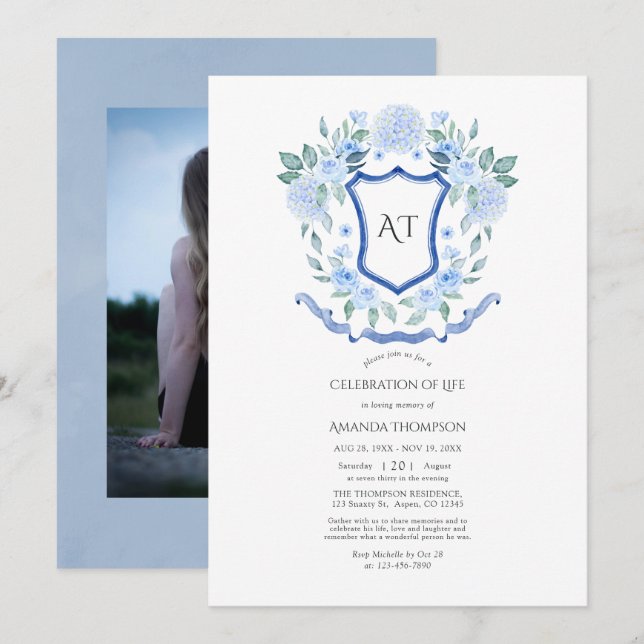 Convite Celebração de Vida com Monograma de Floral Azul (Frente/Verso)