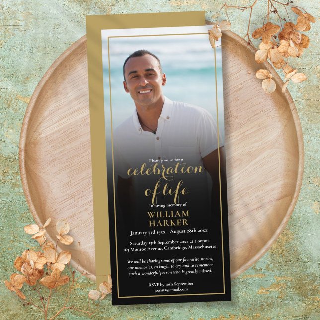 Convite Celebração de Vida em Ouro Foto Funeral (Gold Celebration of Life Photo Funeral Invitation)