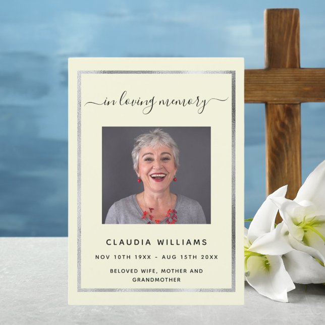 Convite Celebração do programa de fotos de beige do funera (Criador carregado)