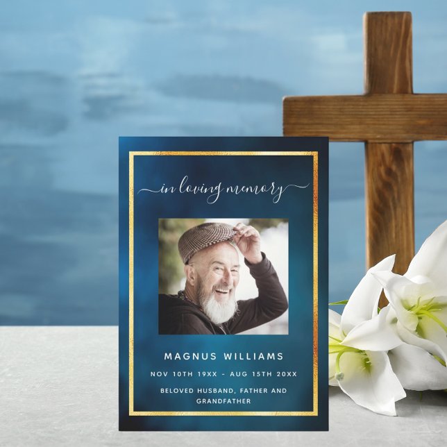 Convite Celebração do programa fúnebre de fotos do céu azu (Criador carregado)