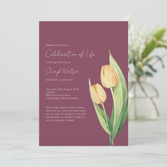 Convite Celebração Simples de Tulipas da Vida Funeral (Em pé/Frente)