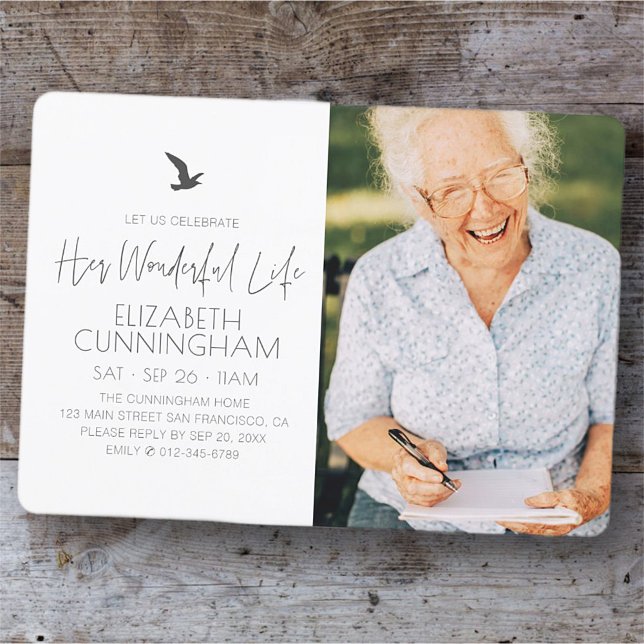 Convite Celebration of Her Life Memorial Modern Photo (Criador carregado)