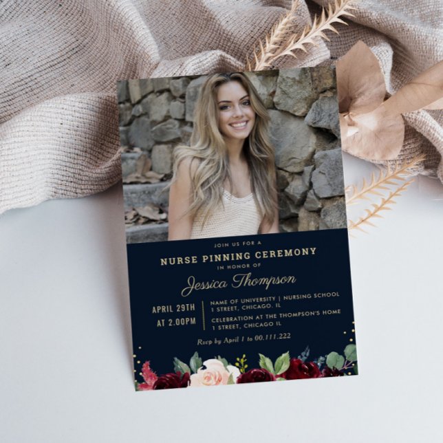 Convite Cerimônia de fiação de fotoenfermeira moderna (Criador carregado)