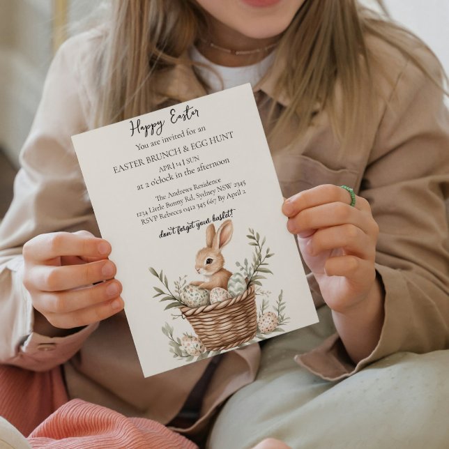 Convite Cestos com ovos à volta de cadeiras velhas e Caça  (Criador carregado)