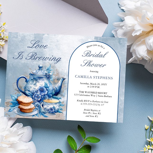 Convite Chá Chá de panela Floral Floral Azul Elegante (Elegant Blue Floral Teacup Bridal Shower Tea Landscape Invitation)