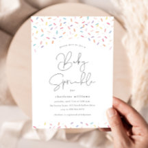 Chá de aspersão de bebê borrifado com arco-íris