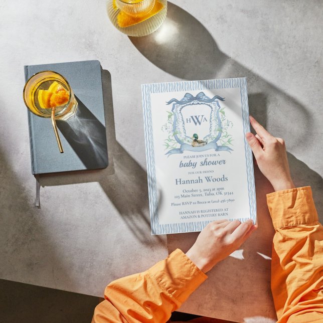 Convite Chá de Bebê - Brasão de Monograma de Pato-real (Criador carregado)