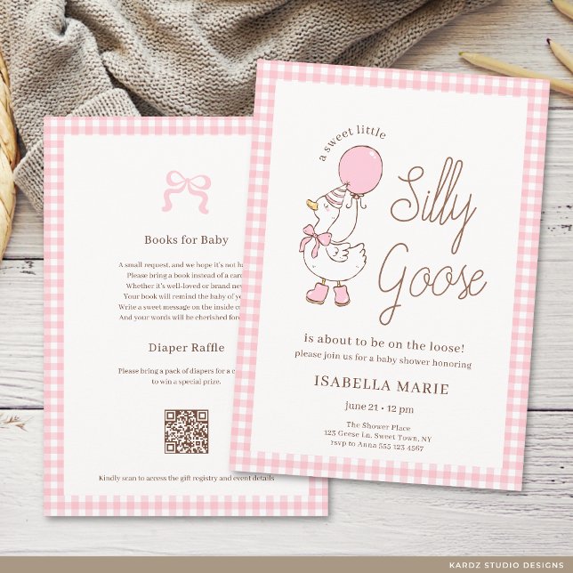 Convite Chá de Bebê do Doce e Tolo Patinho Rosa (The front and back of the invitation shown in a 5x7-inch size. Choose size, paper, and corner style.)