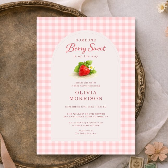 Convite Chá de Bebê Gingham Morango Doce (Criador carregado)