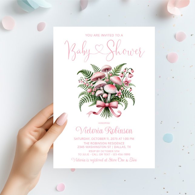 Convite Chá de Bebê Menina Buquê de Cogumelo Rosa (Pink mushroom bouquet baby shower invitation with mushrooms, flowers and ferns and pretty pink bow.)