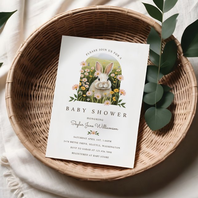 Convite Chá de fraldas Bonito de Flores Selvagens (Cute Country Bunny Wildflowers Girl Baby Shower Invitation)